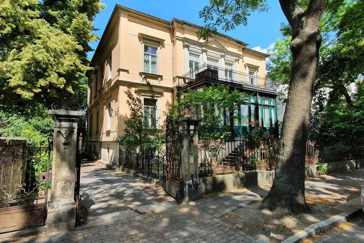 Ferienwohnungen Villa Haniel Julius Дрезден Экстерьер фото