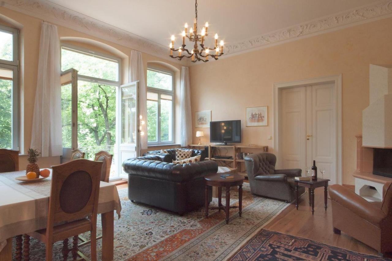 Ferienwohnungen Villa Haniel Julius Дрезден Экстерьер фото